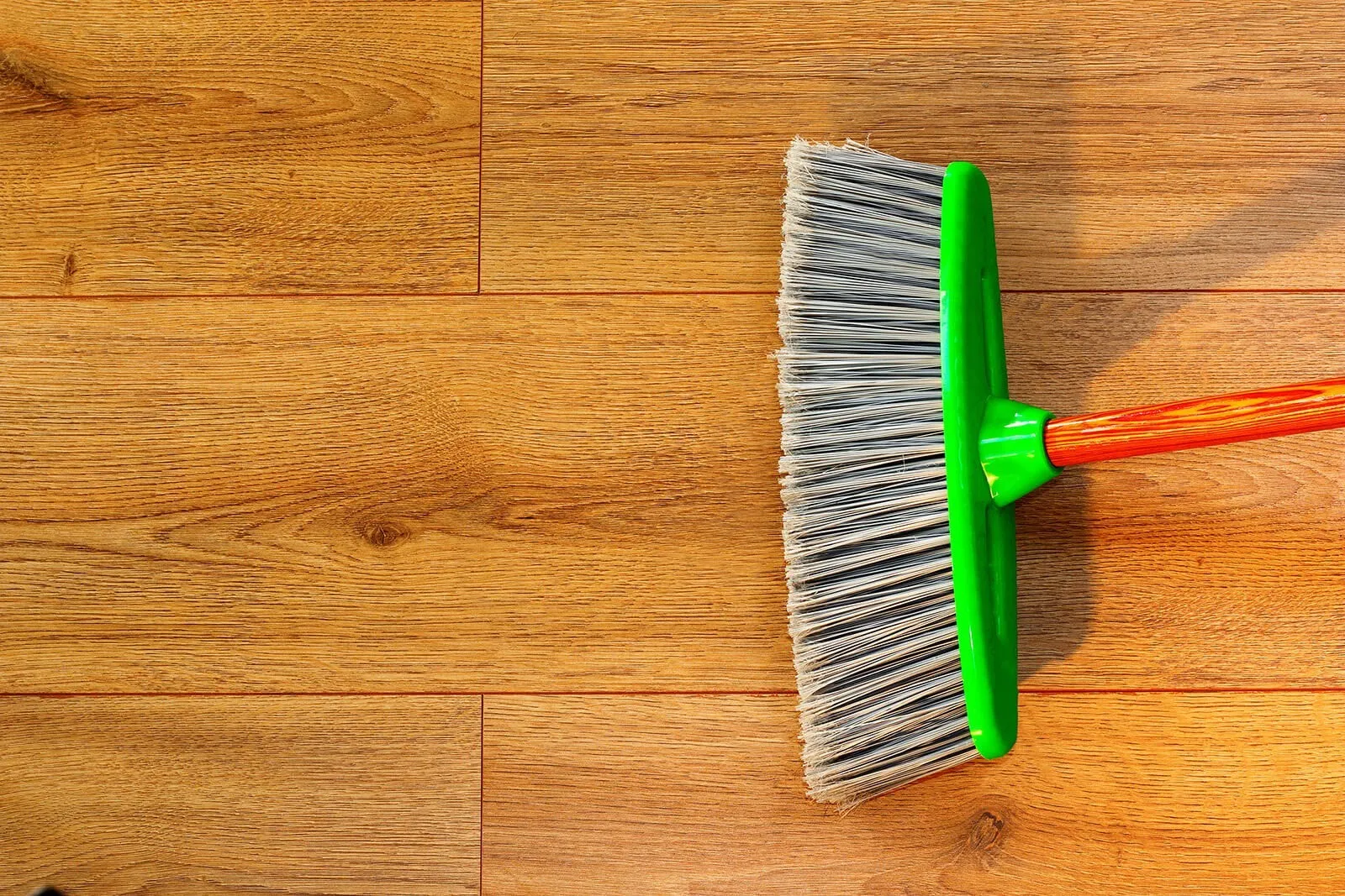 HardwoodCareHeader Hardwood Care | Total Floors